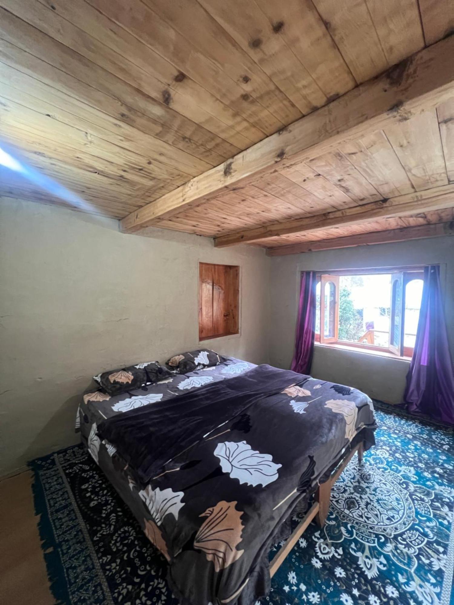 Old Brahma Homestay Kalgha Buitenkant foto